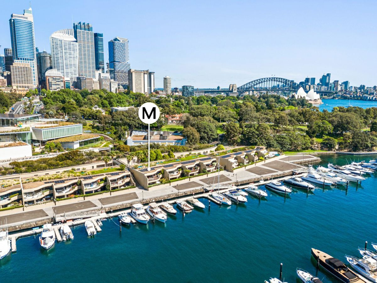 apartment for sale in 27/10 Lincoln Crescent, WOOLLOOMOOLOO