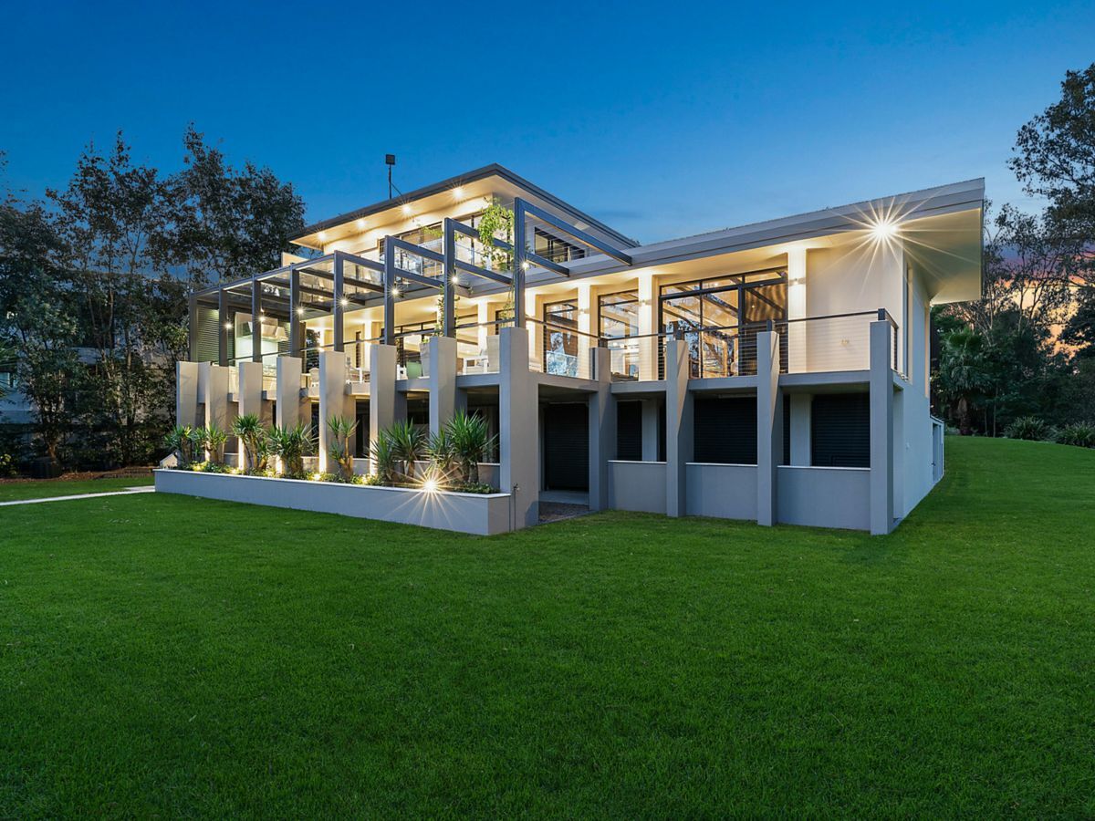 52 Kingfisher Place, KENMORE, Kenmore - Thumbnail 2
