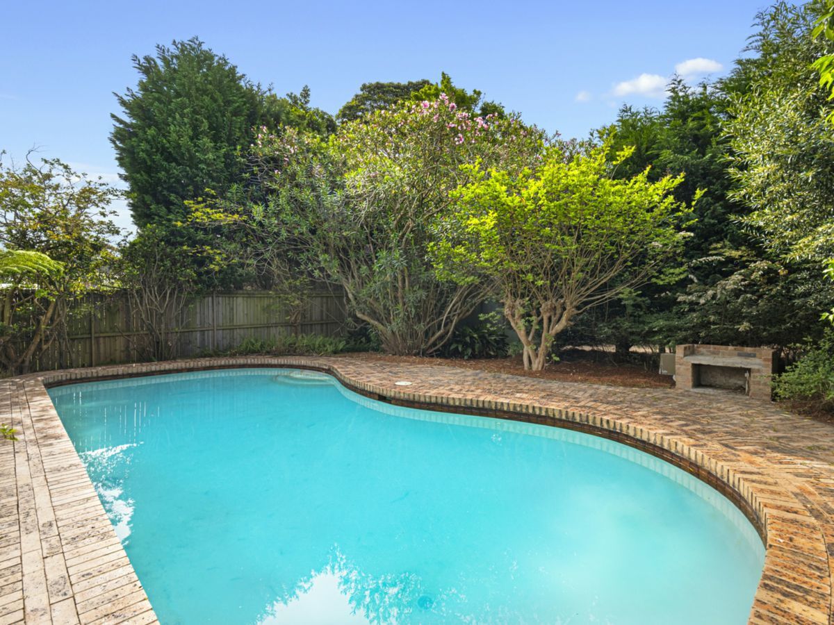 house for sale in 89 Baroona Road, NORTHBRIDGE mcg22p1216046 Knight