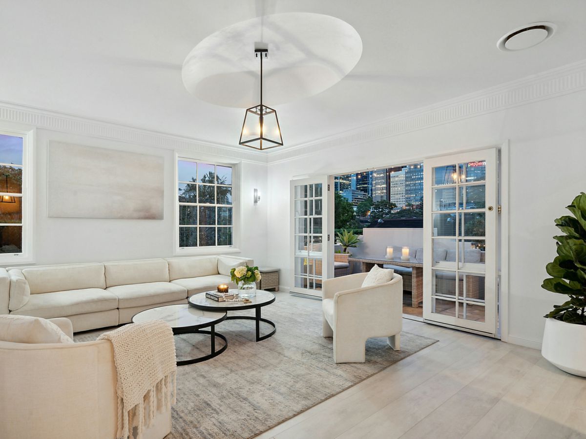 house for sale in 30A Holdsworth Street, NEUTRAL BAY mcg22p1216631