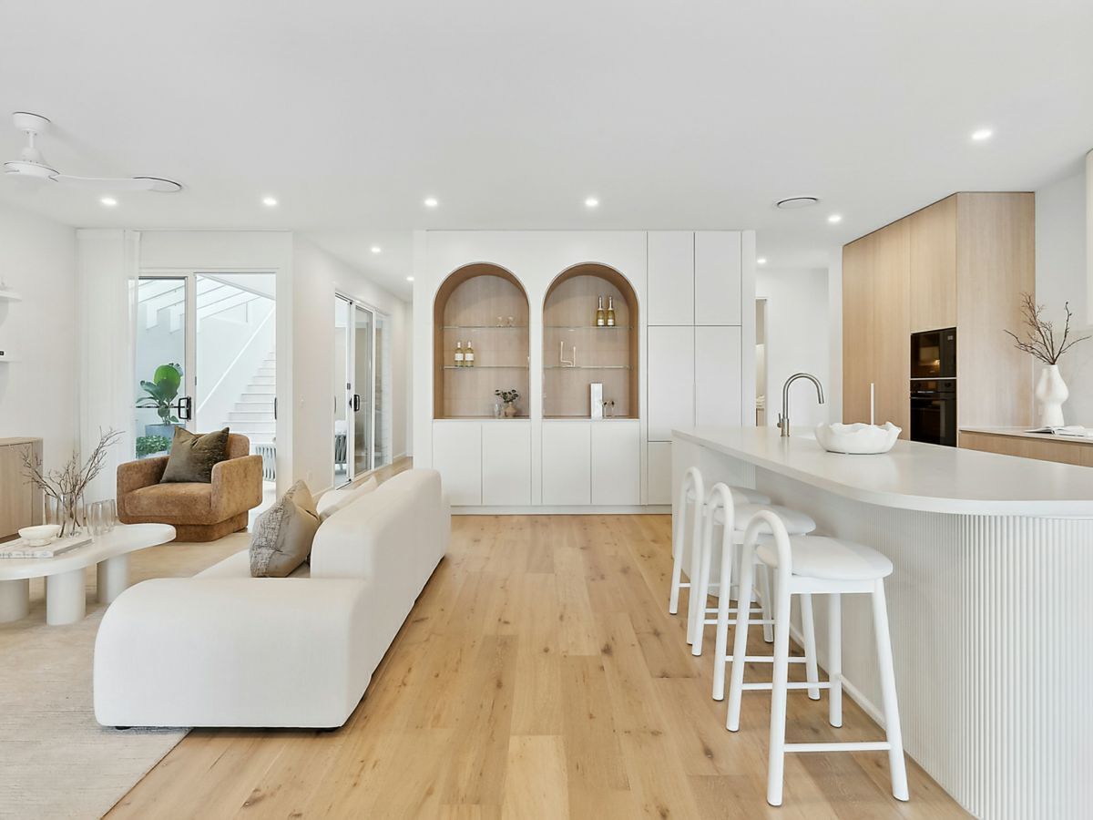 18 Victoria Street, INDOOROOPILLY, Indooroopilly - Thumbnail 5