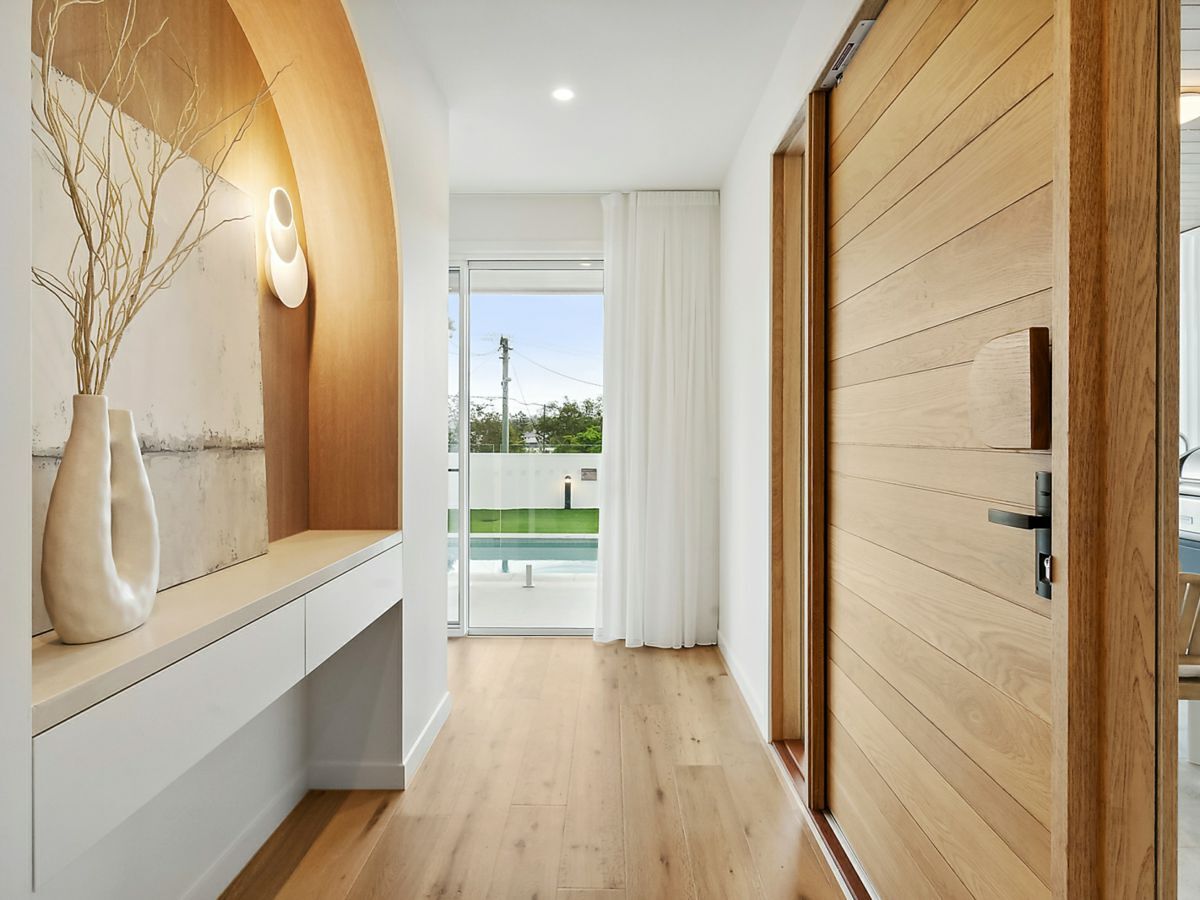 18 Victoria Street, INDOOROOPILLY, Indooroopilly - Thumbnail 3