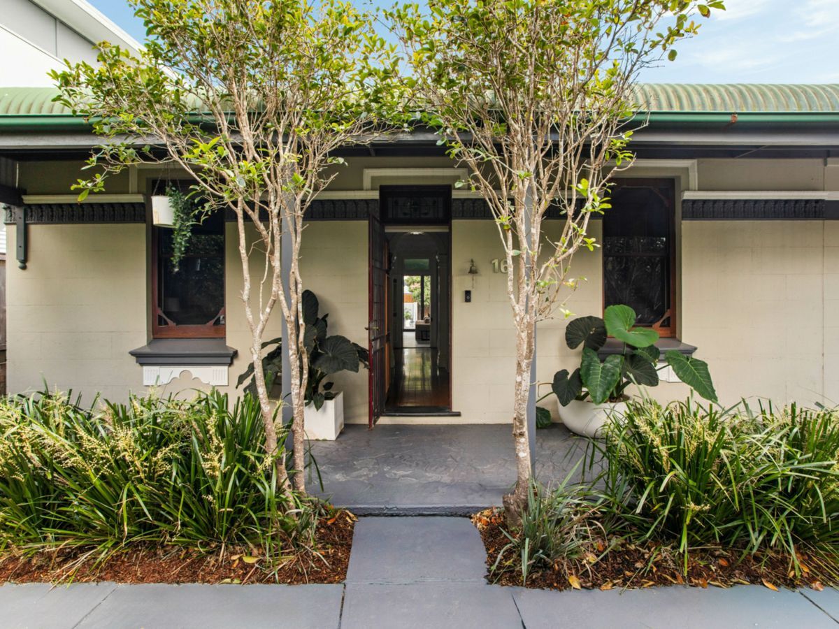 16 Wanstead Avenue, EARLWOOD, Earlwood - Thumbnail 2