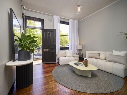 Picture of 4 bedroom house for sale.