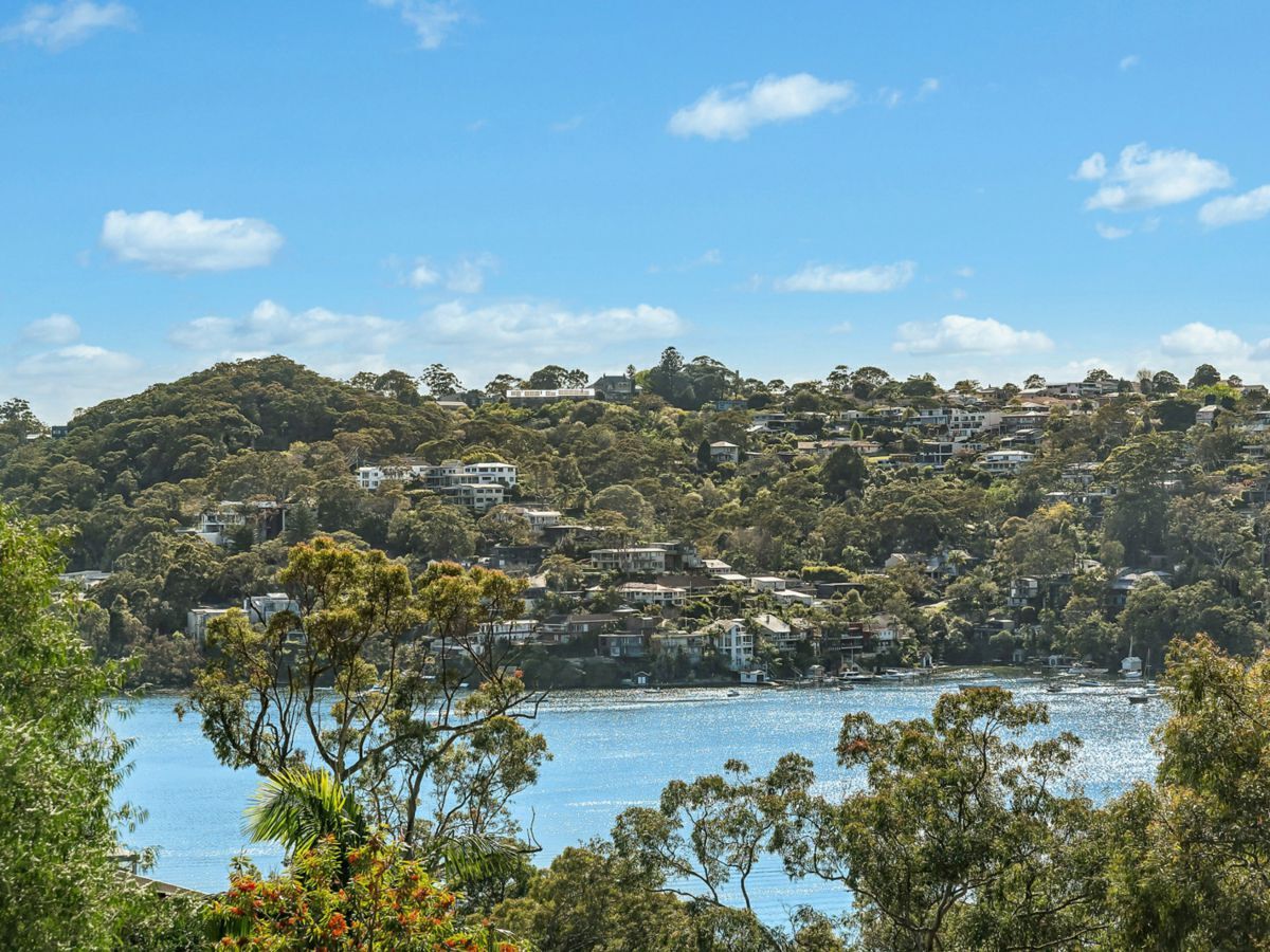 20A The Tor Walk, CASTLECRAG, Castlecrag - Thumbnail 2