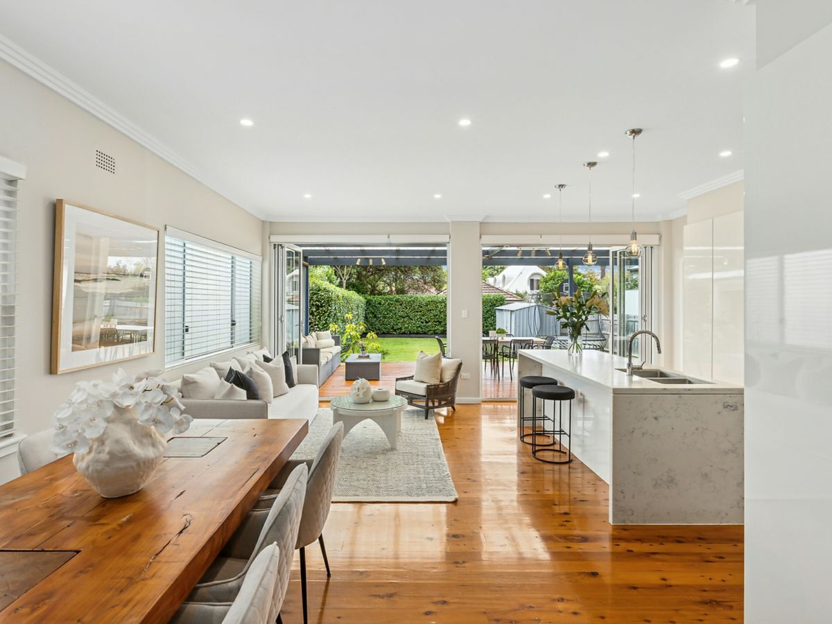 59 Third Avenue, WILLOUGHBY, Willoughby - Thumbnail 2