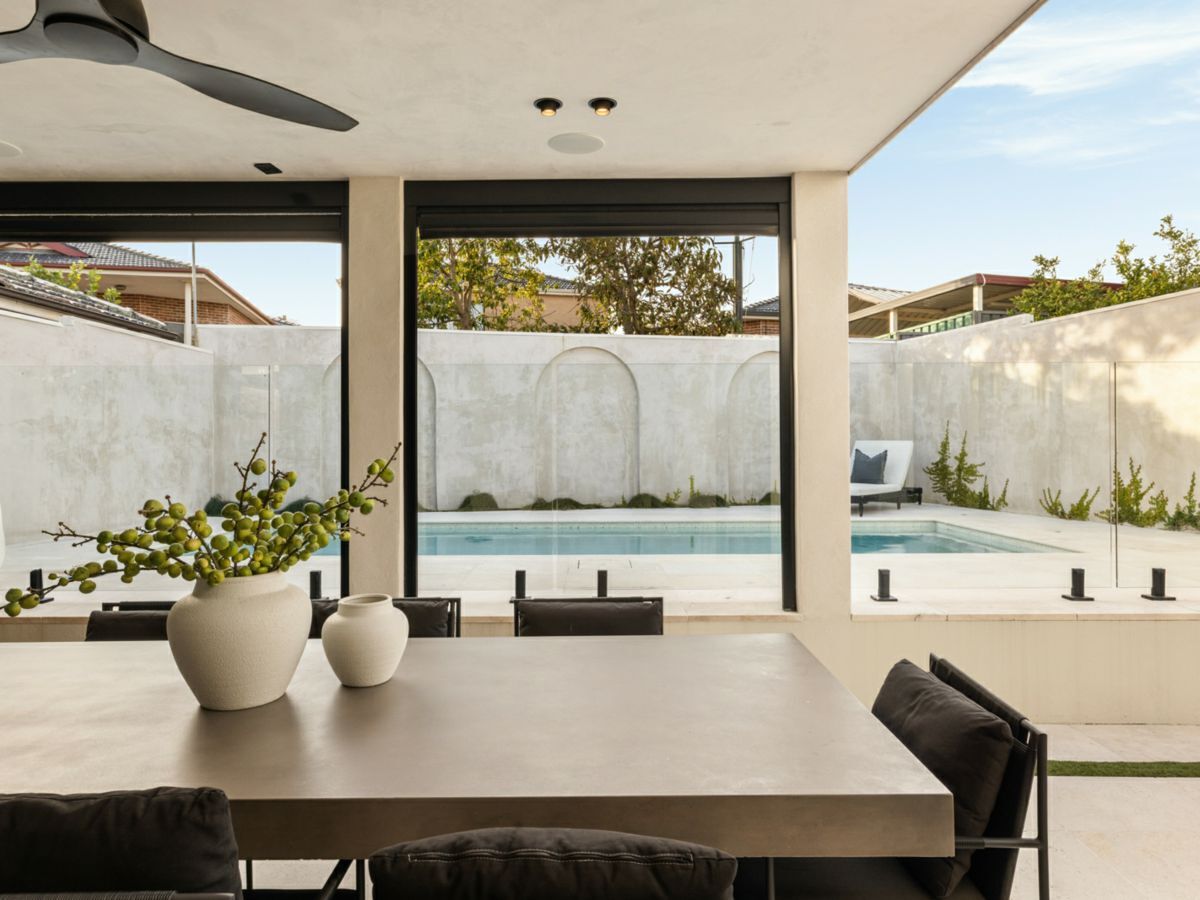 25 Wearne Street, CANTERBURY, Canterbury - Image 1