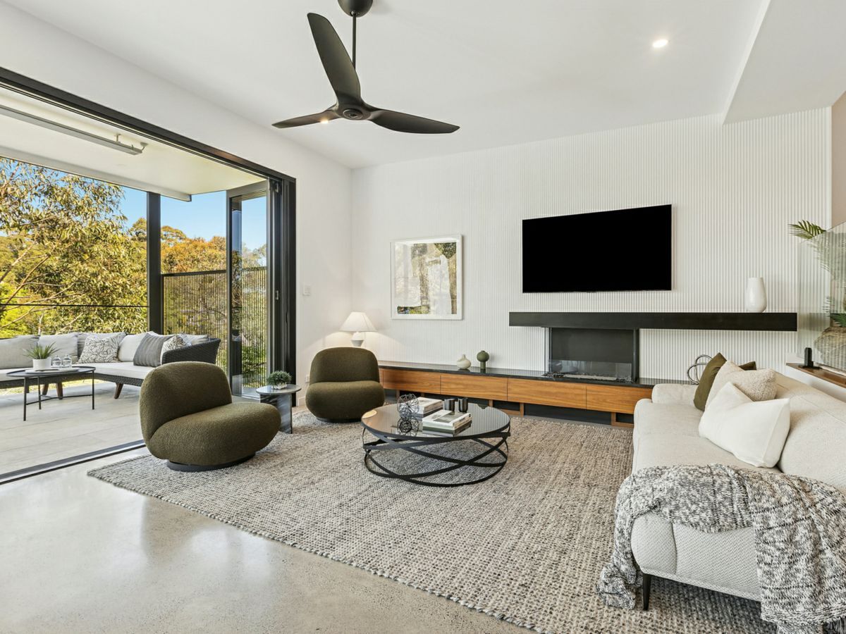 77 Rembrandt Drive, MIDDLE COVE, Middle Cove - Thumbnail 6
