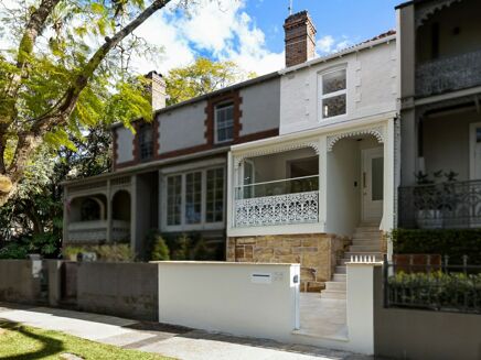 Picture of 2 bedroom house for sale.