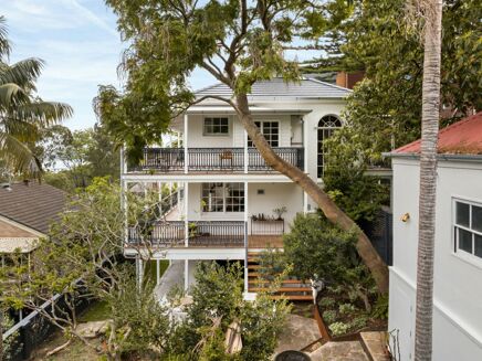 Picture of 4 bedroom house for sale.