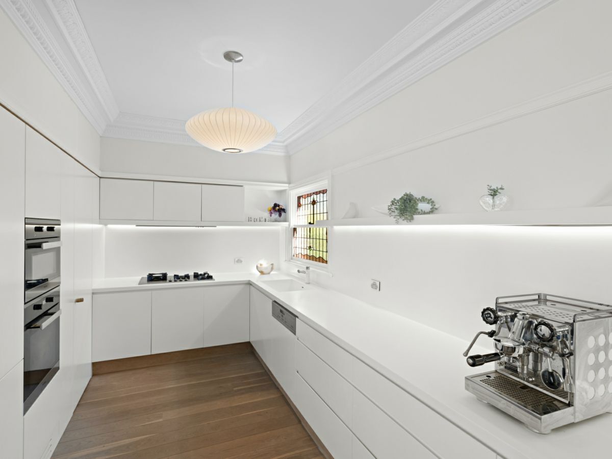 5 Auld Avenue, EASTWOOD, Eastwood - Thumbnail 3
