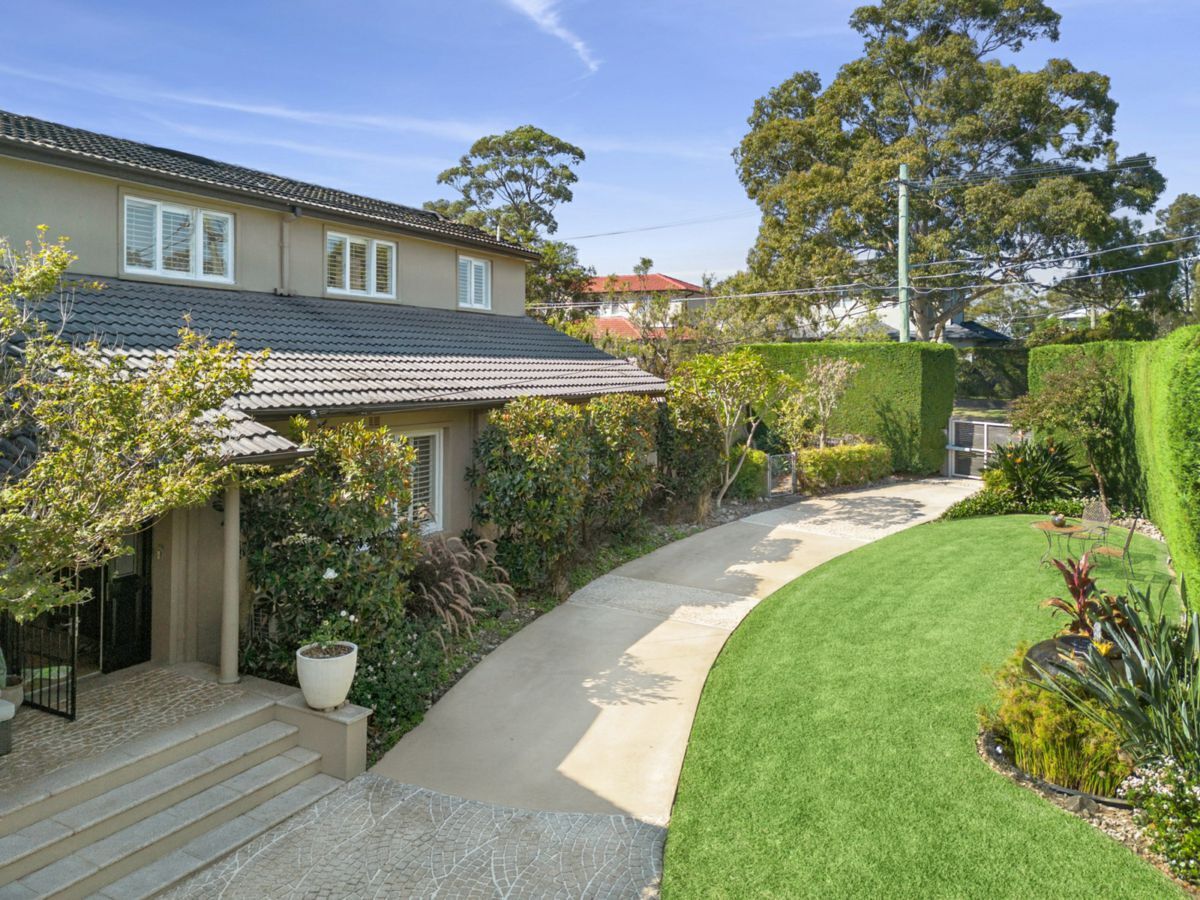 9 Kendall Road, CASTLE COVE, Castle Cove - Image 1