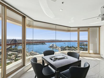 Picture of 3 bedroom apartment for sale.