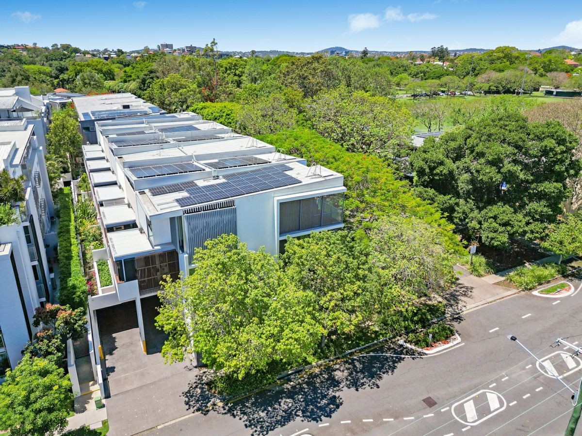 4/141 Sydney Street, NEW FARM, New Farm - Thumbnail 3