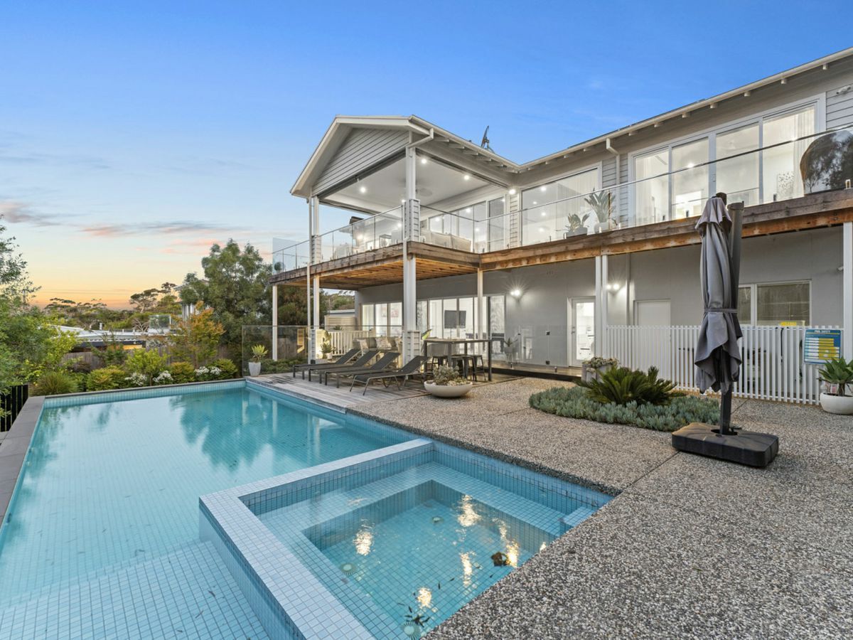 24 Clarendon Street, DROMANA, Dromana - Image 1