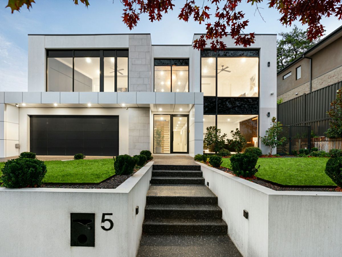 5 Highview Road, BALWYN NORTH, Balwyn North - Thumbnail 2