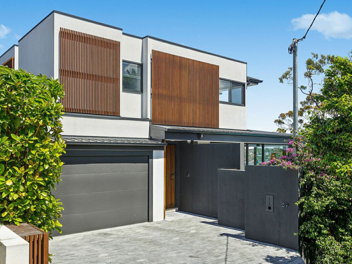39 Adelaide Street, CLONTARF, Clontarf - Thumbnail 3