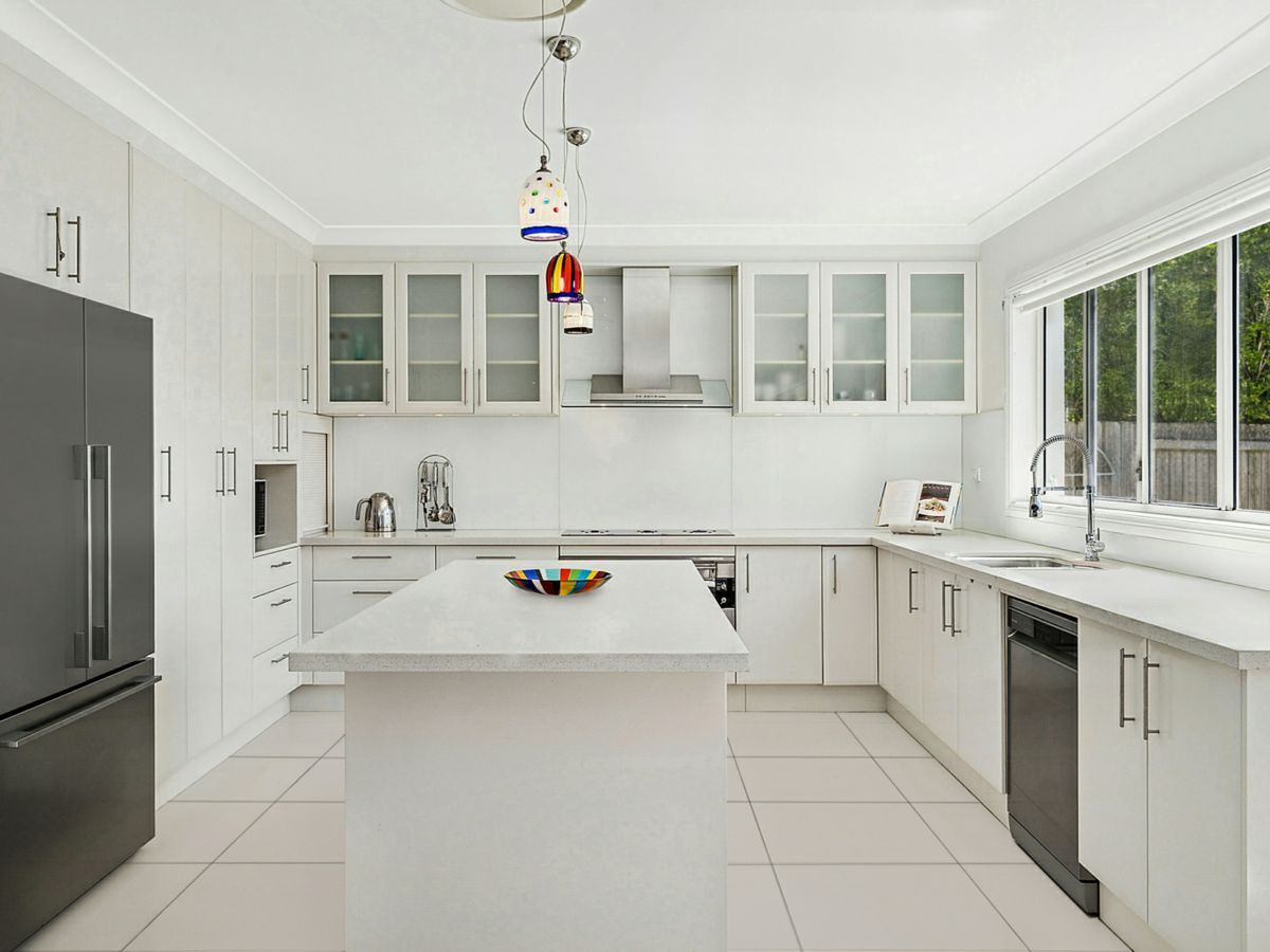 2 Sligo Close, KILLARNEY HEIGHTS, Killarney Heights - Thumbnail 4