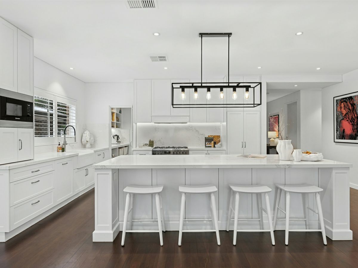 9 Epacris Avenue, FORESTVILLE, Forestville - Thumbnail 3