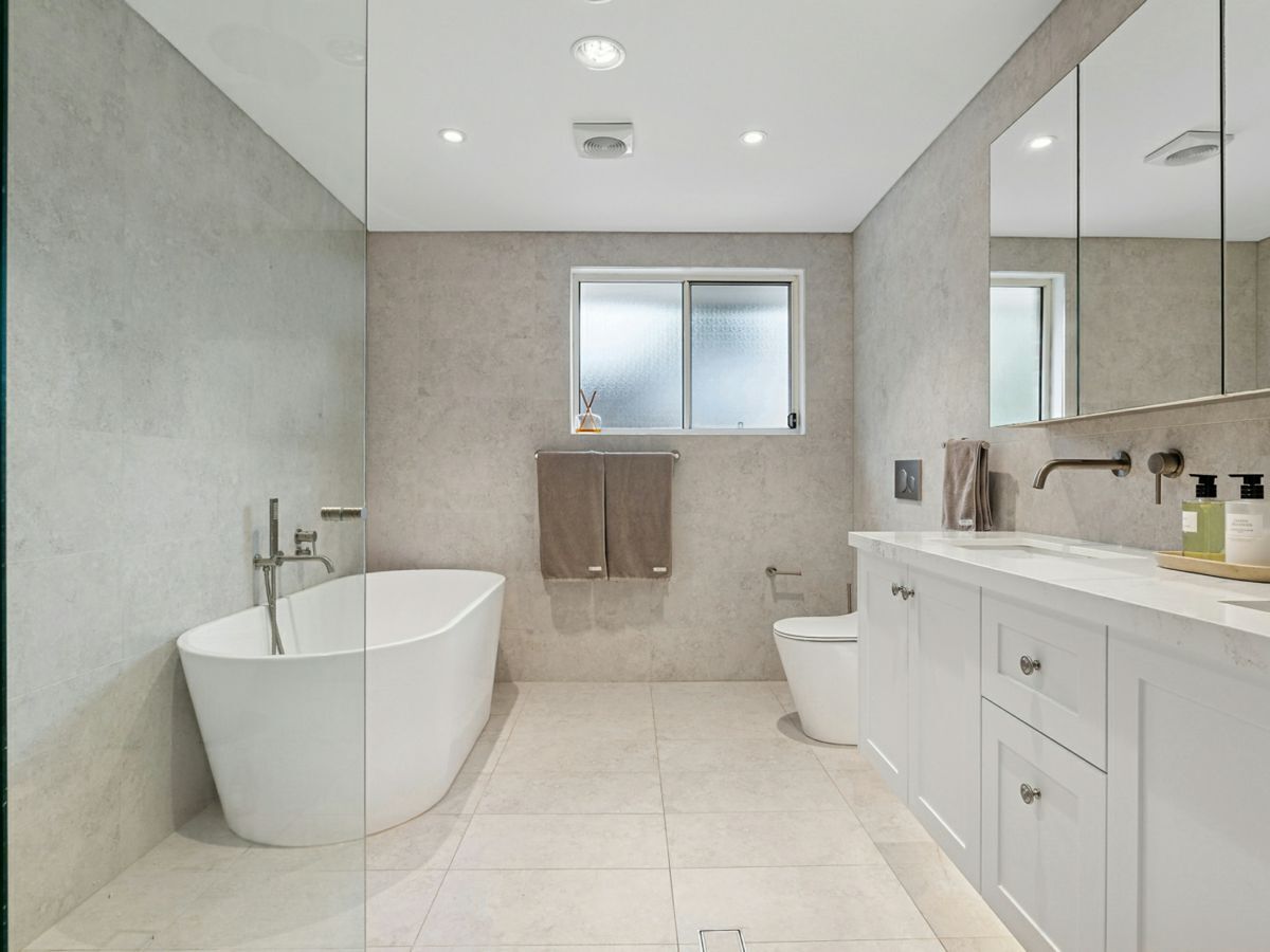 9 Epacris Avenue, FORESTVILLE, Forestville - Thumbnail 8