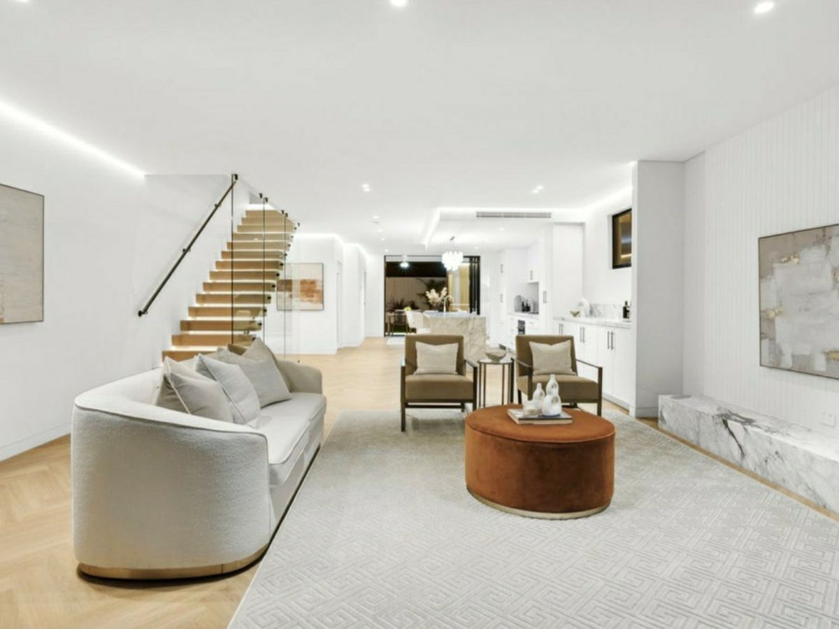 1A Montauban Avenue, SEAFORTH, Seaforth - Thumbnail 3
