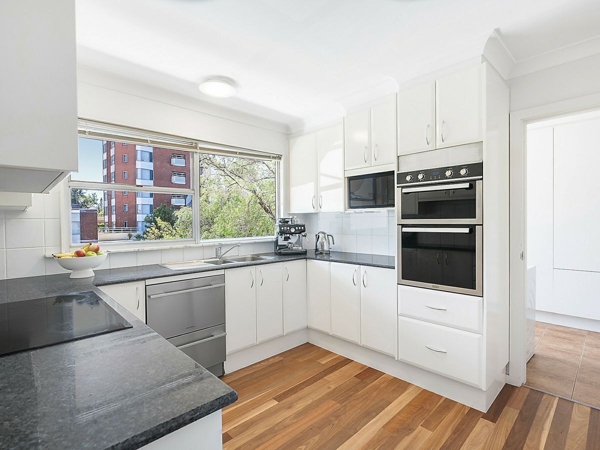 5/24 Birkley Road, MANLY, Manly - Thumbnail 5
