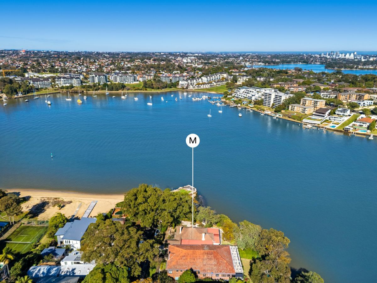 35 Dick Street, HENLEY, Henley - Image 1
