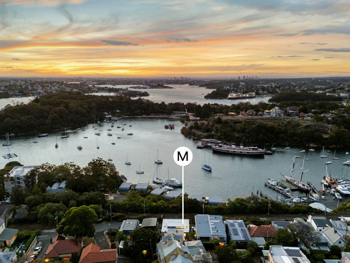 9A Dumbarton Street, MCMAHONS POINT, McMahons Point - Image 1
