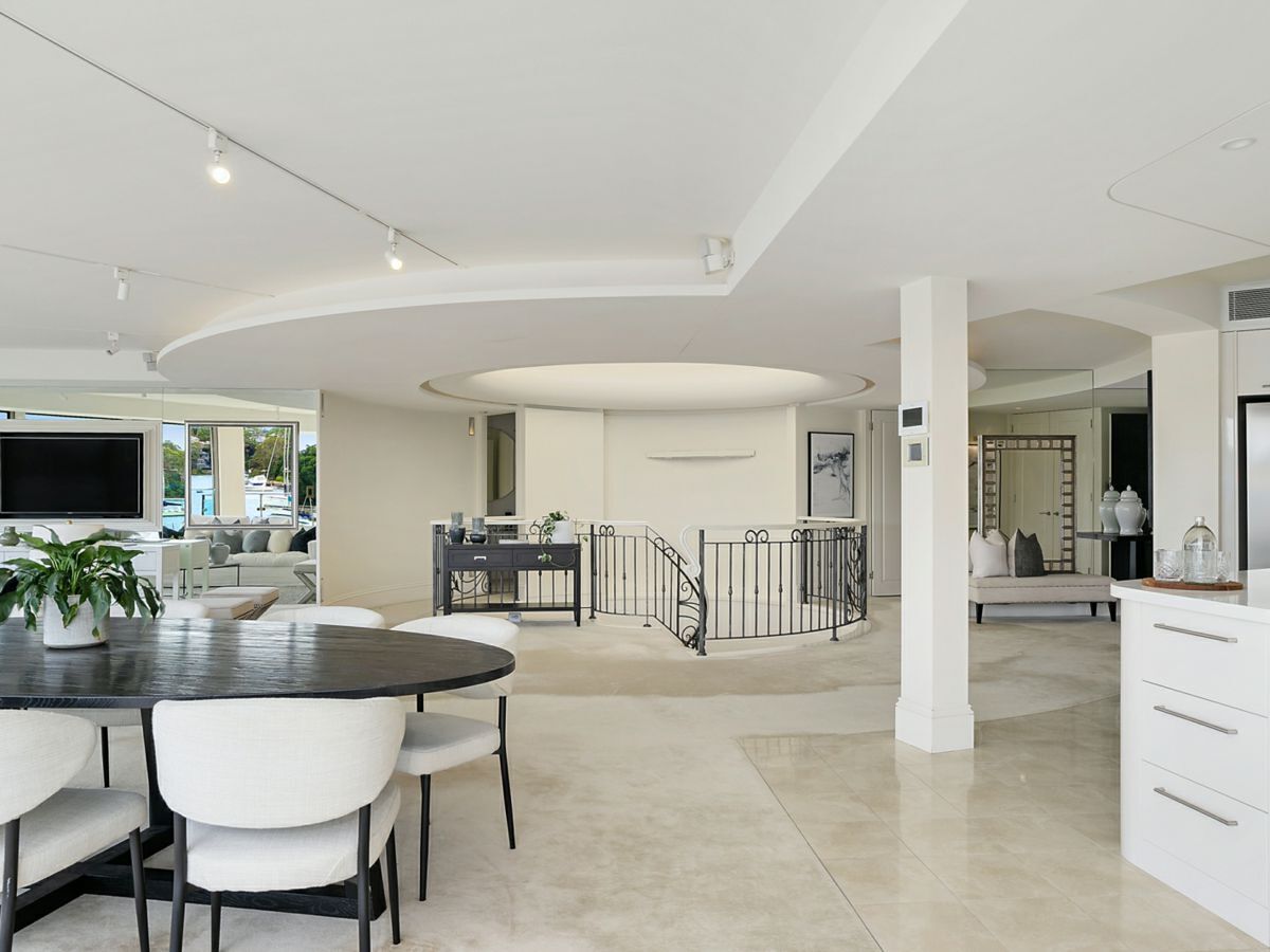 17 Crescent Street, HUNTERS HILL, Hunters Hill - Thumbnail 5