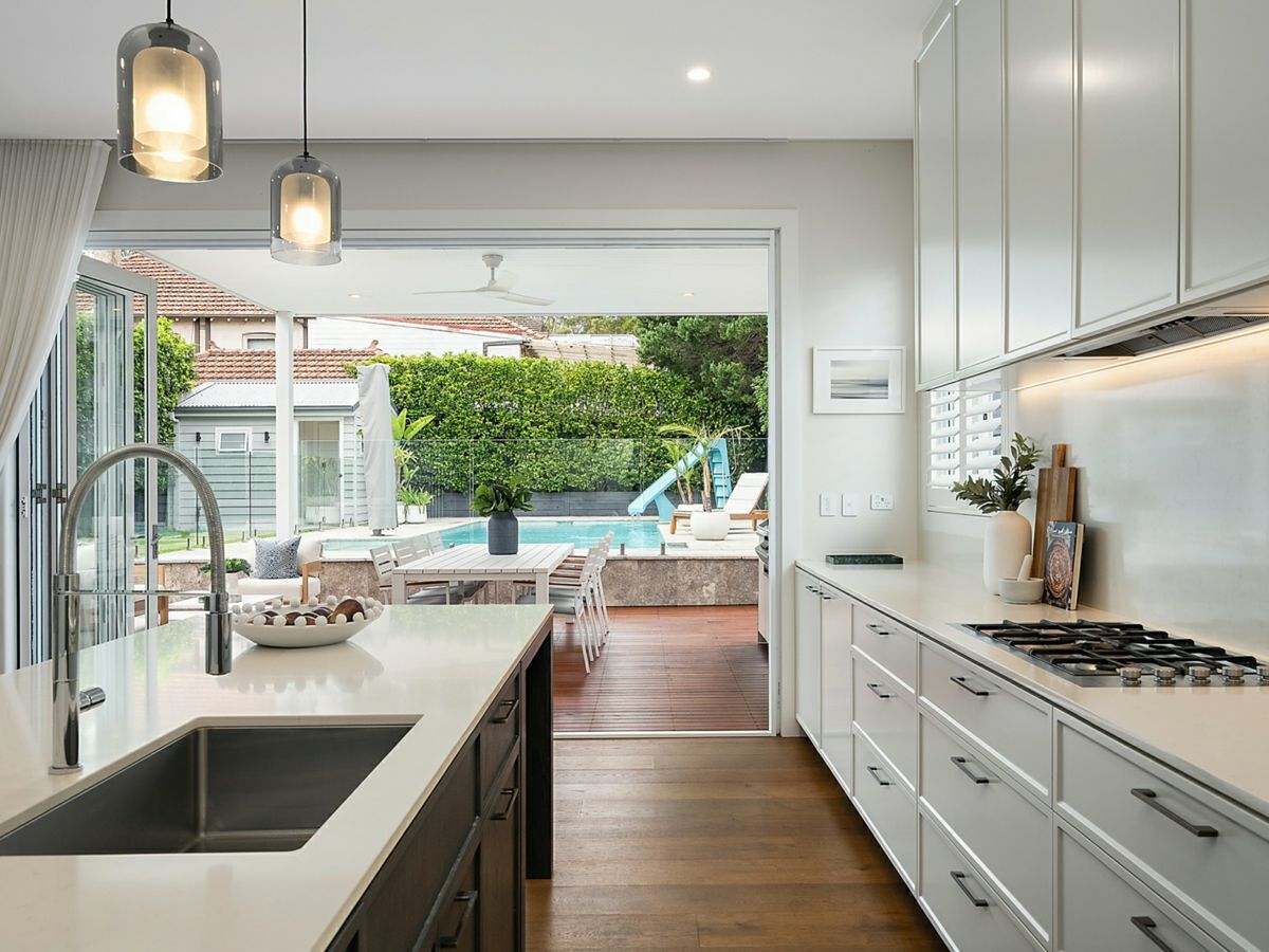 16 Tambourine Bay Road, LANE COVE, Lane Cove - Thumbnail 6