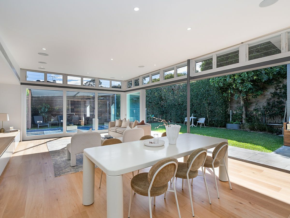 21 Hepburn Avenue, GLADESVILLE, Gladesville - Thumbnail 3