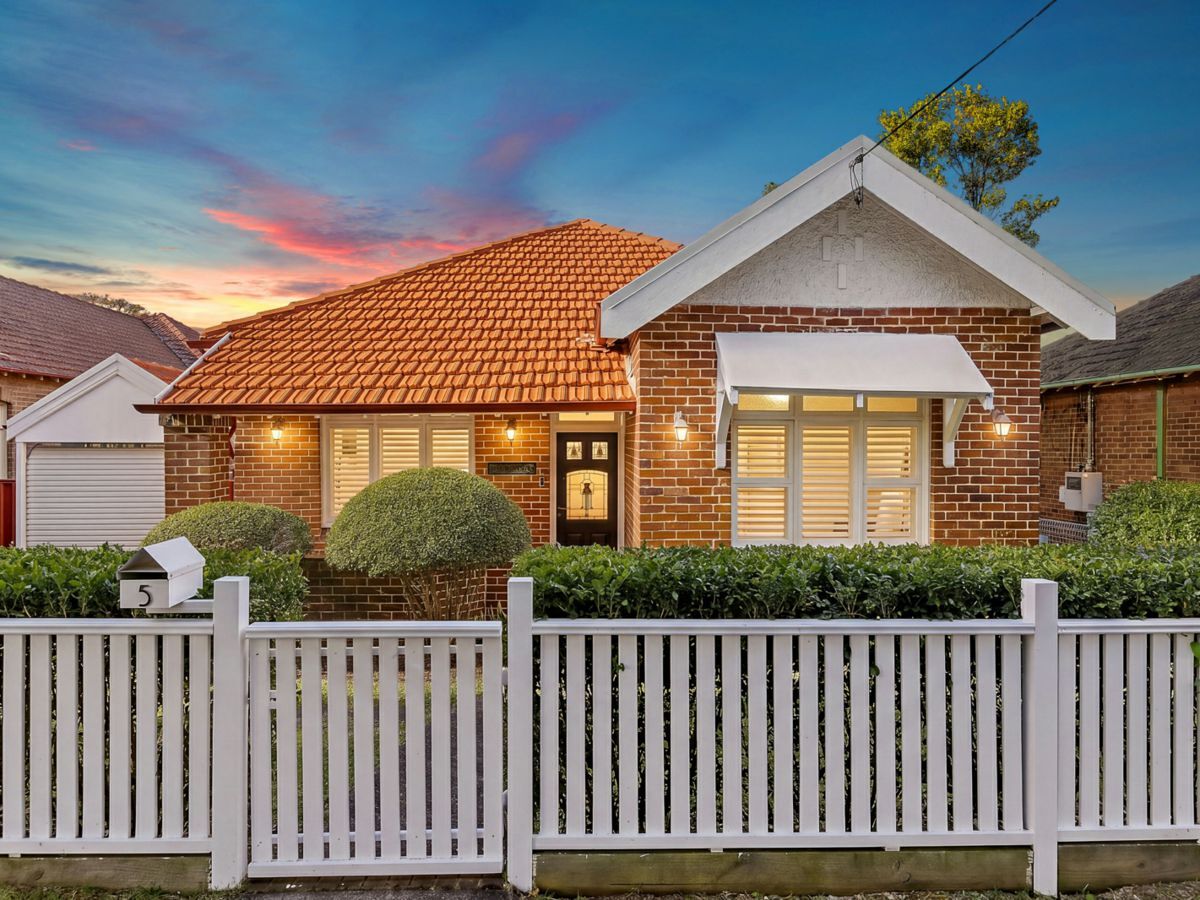 5 Ferncourt Avenue, ROSEVILLE, Roseville - Image 1