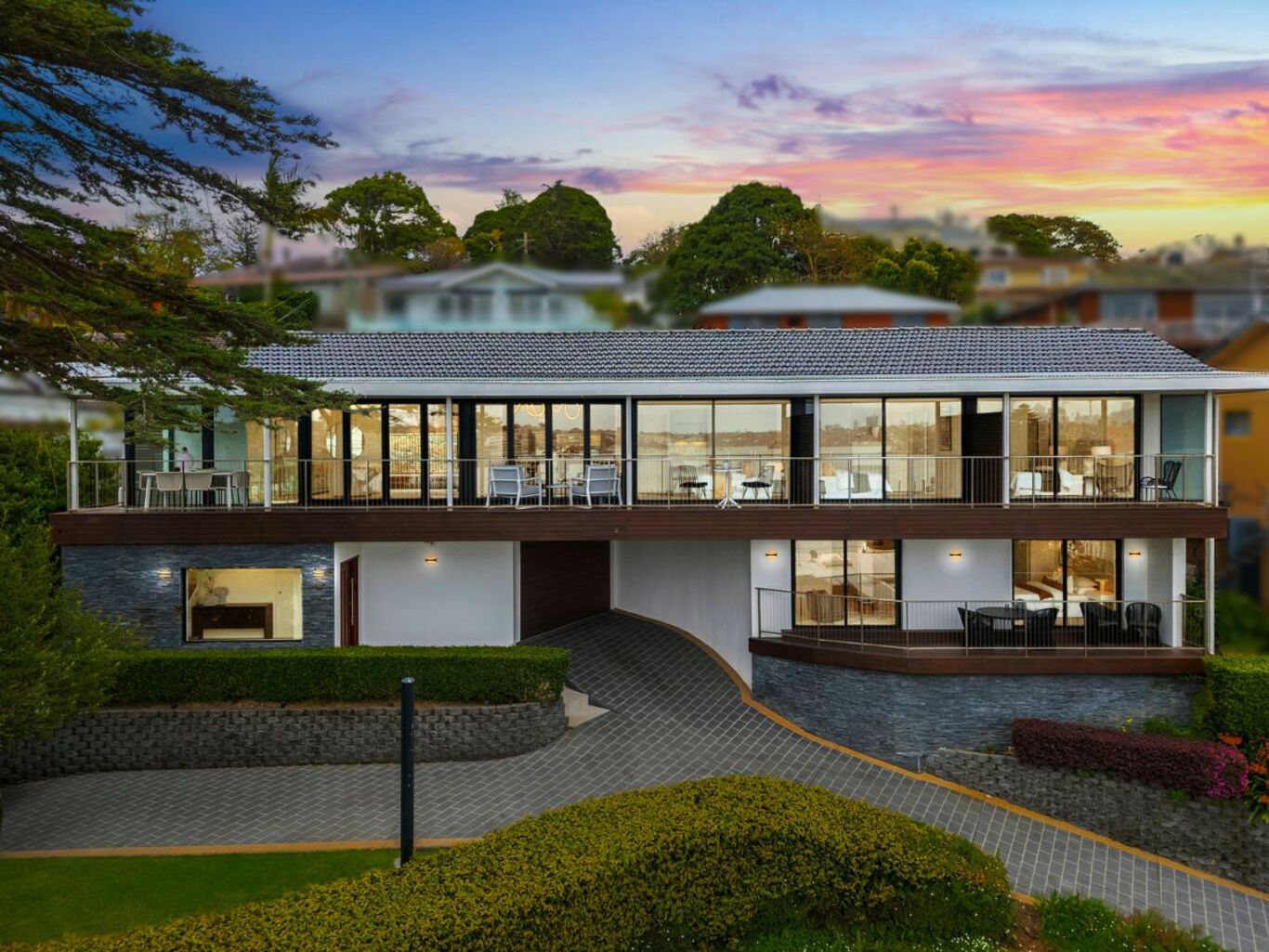 Image of 11 Lyndhurst Crescent, HUNTERS HILL