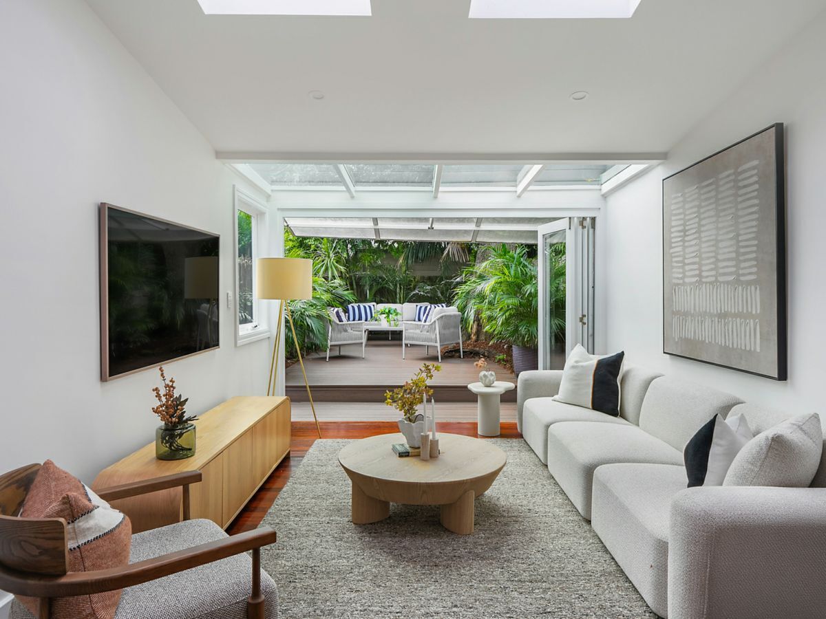 30 Victoria Street, MCMAHONS POINT, Mcmahons Point - Thumbnail 2