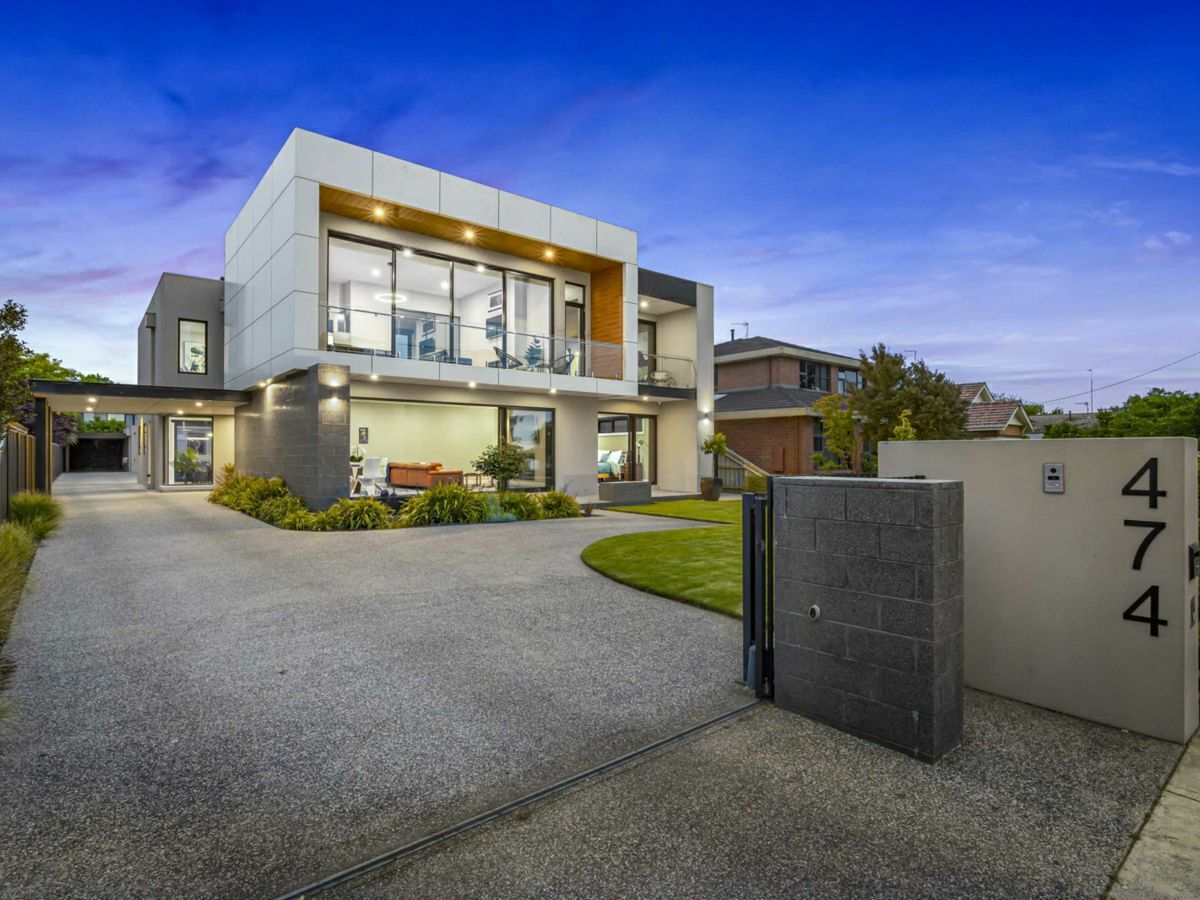 474 Wendouree Parade, LAKE WENDOUREE, Lake Wendouree - Image 1