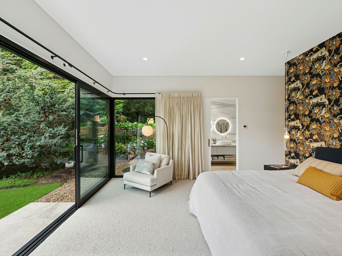 10 Blackheath Street, LEURA, Leura - Thumbnail 3