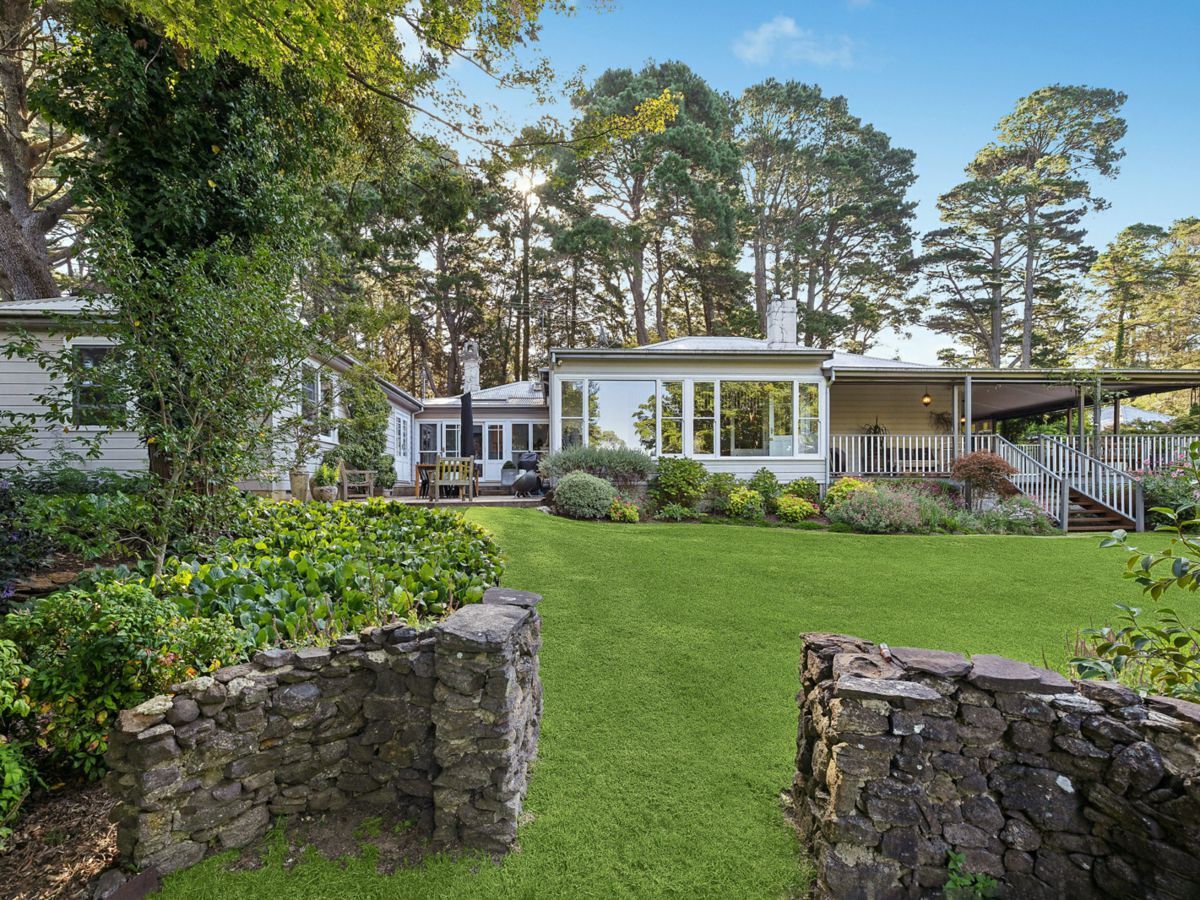 130-134 Tableland Road, WENTWORTH FALLS, Wentworth Falls - Image 1