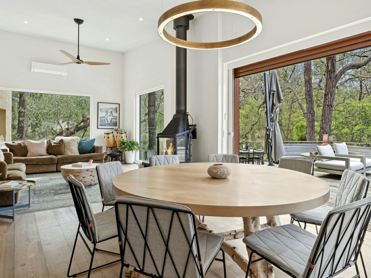 house for sale in 40 Bells Boulevard, JAN JUC mcg43p15696 Knight Frank