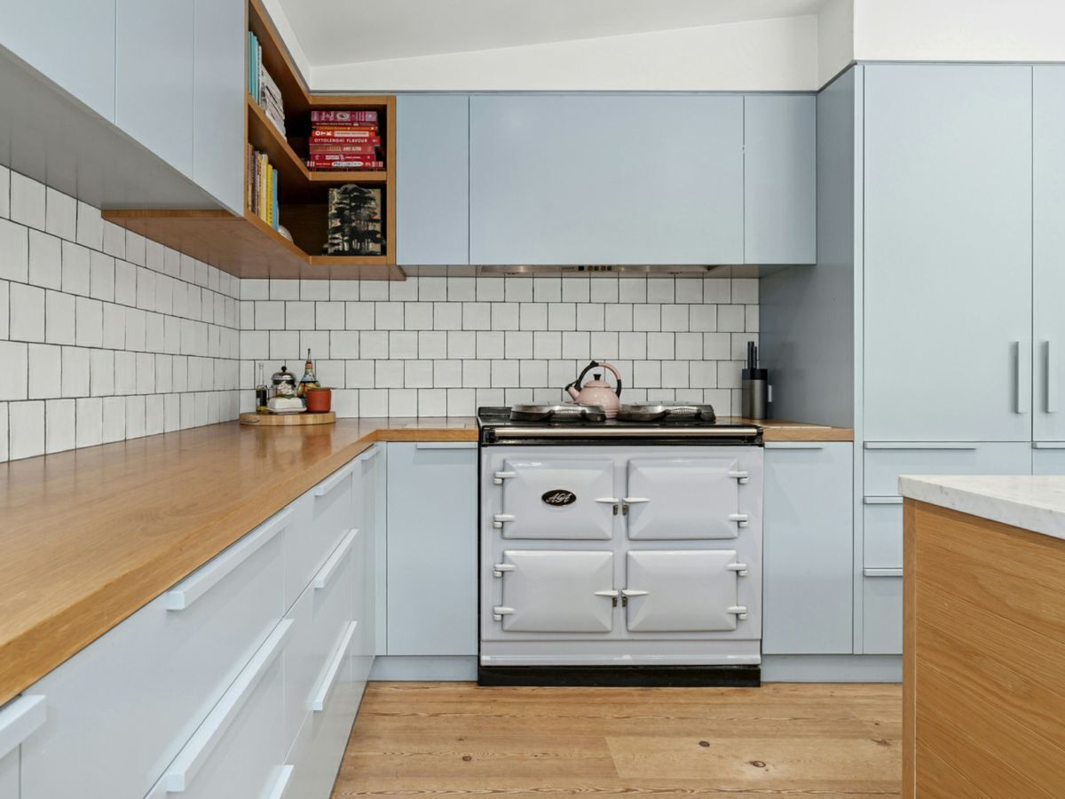 house for sale in 40 Bells Boulevard, JAN JUC mcg43p15696 Knight Frank