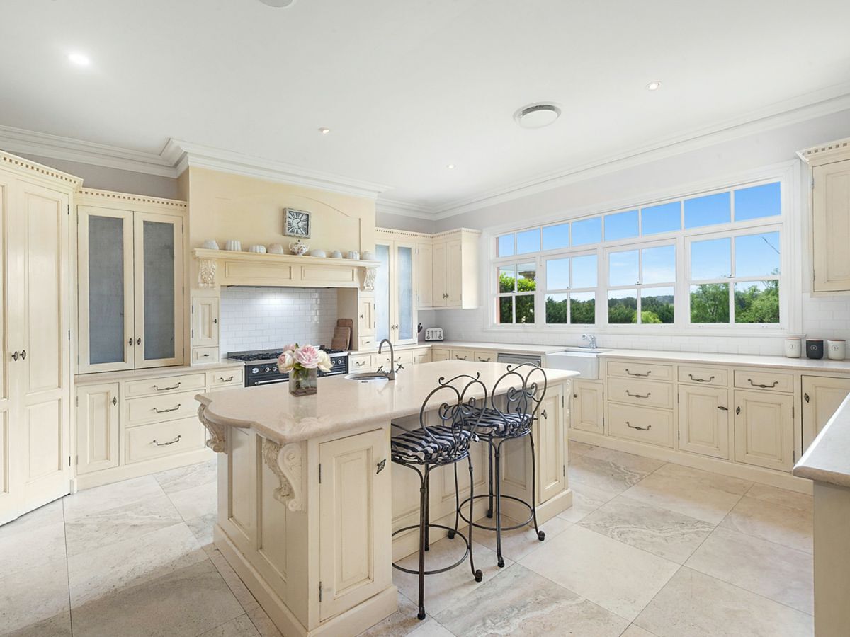 house for sale in 256 Iona Park Road, MOSS VALE mcg59p6619 Knight Frank