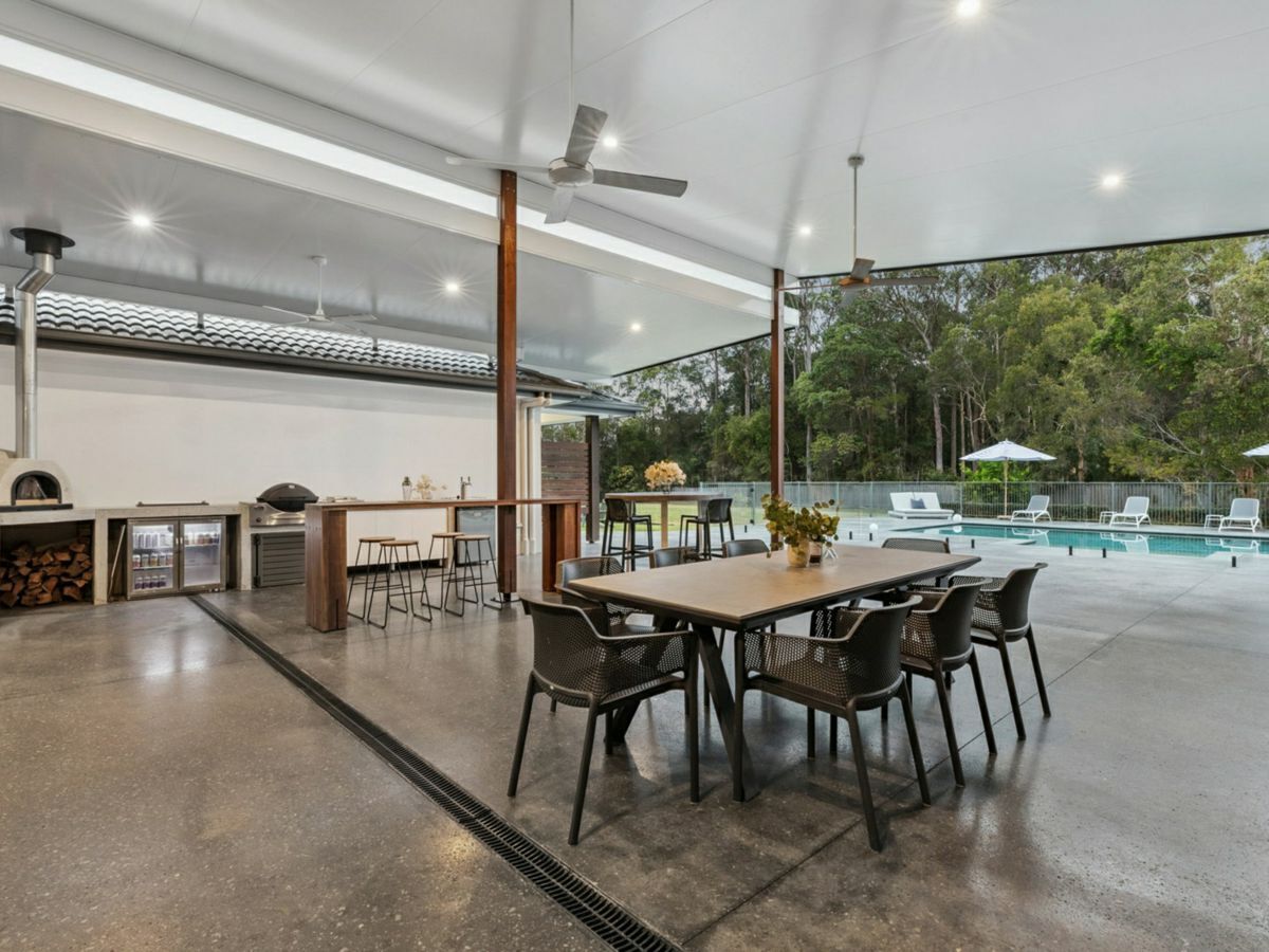 26 Walgarri Drive, TANAWHA, Tanawha - Thumbnail 3