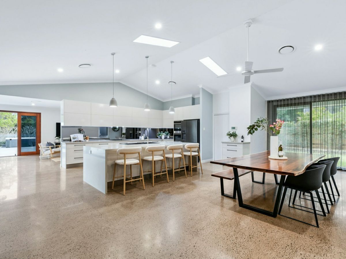 26 Walgarri Drive, TANAWHA, Tanawha - Thumbnail 7