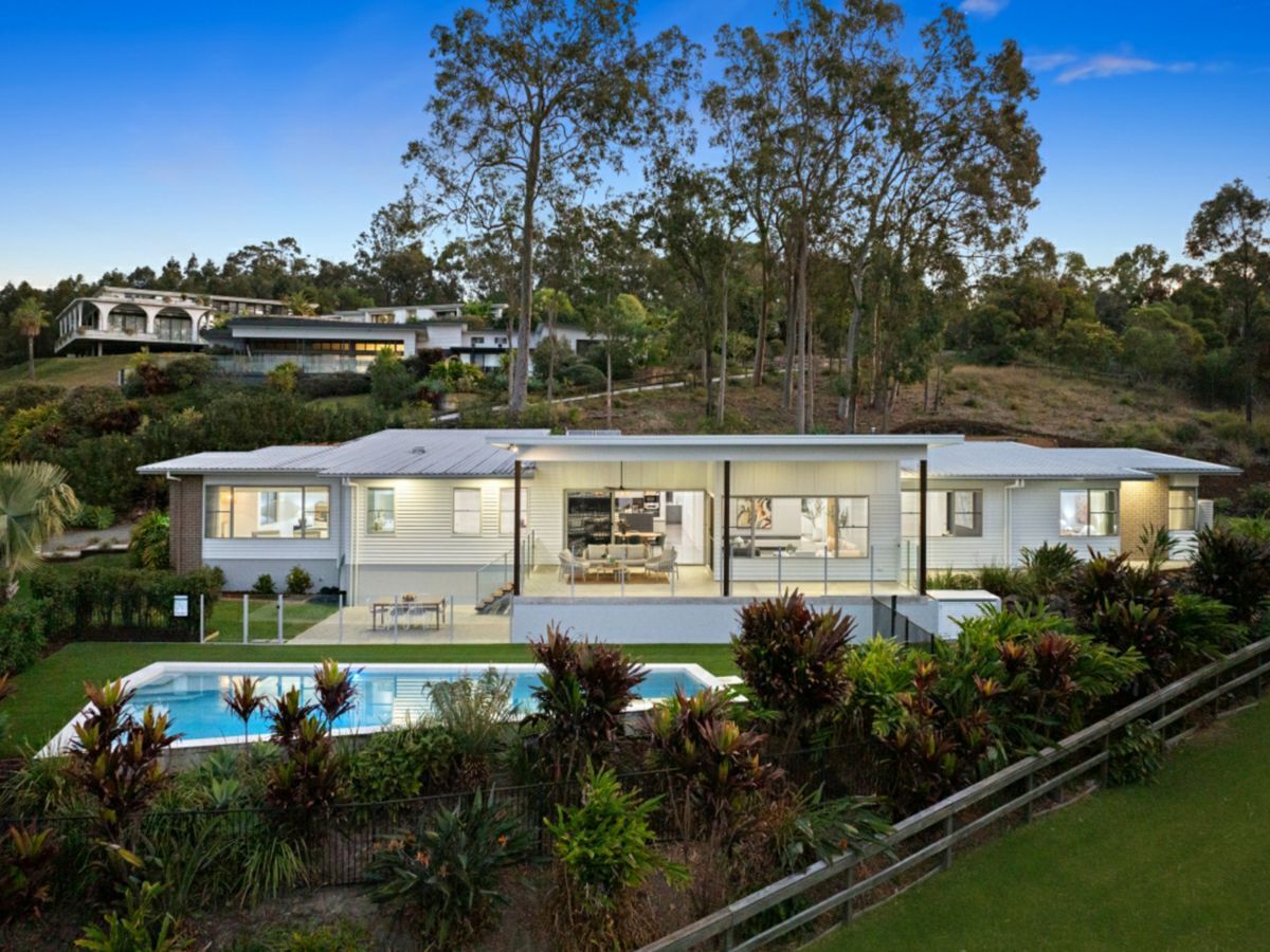 9 Abbey Ridge Road, REEDY CREEK, Reedy Creek - Thumbnail 2