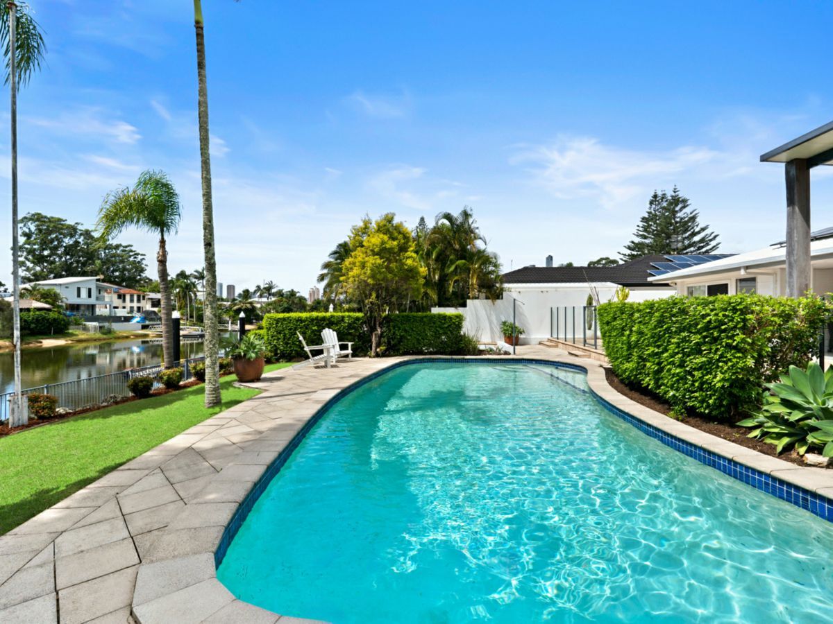 17 Park Avenue, BROADBEACH WATERS, Broadbeach Waters - Thumbnail 6