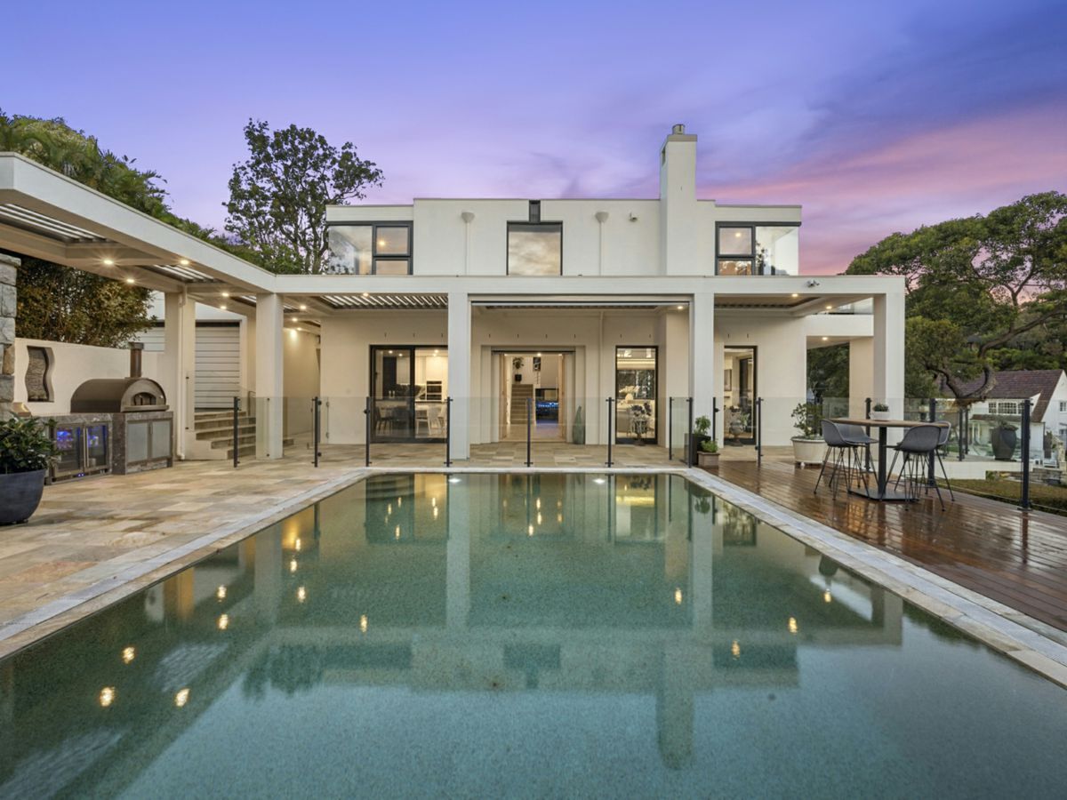102 Crescent Road, NEWPORT, Newport - Thumbnail 2