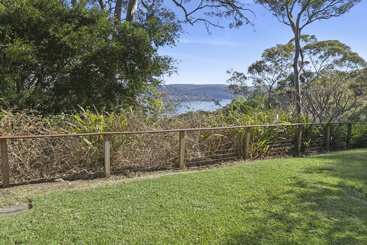 73 Cheryl Crescent, NEWPORT, Newport - Thumbnail 2