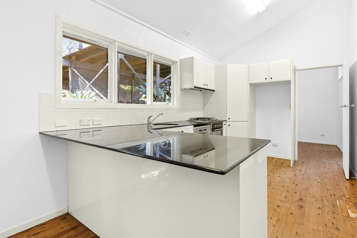 73 Cheryl Crescent, NEWPORT, Newport - Thumbnail 7