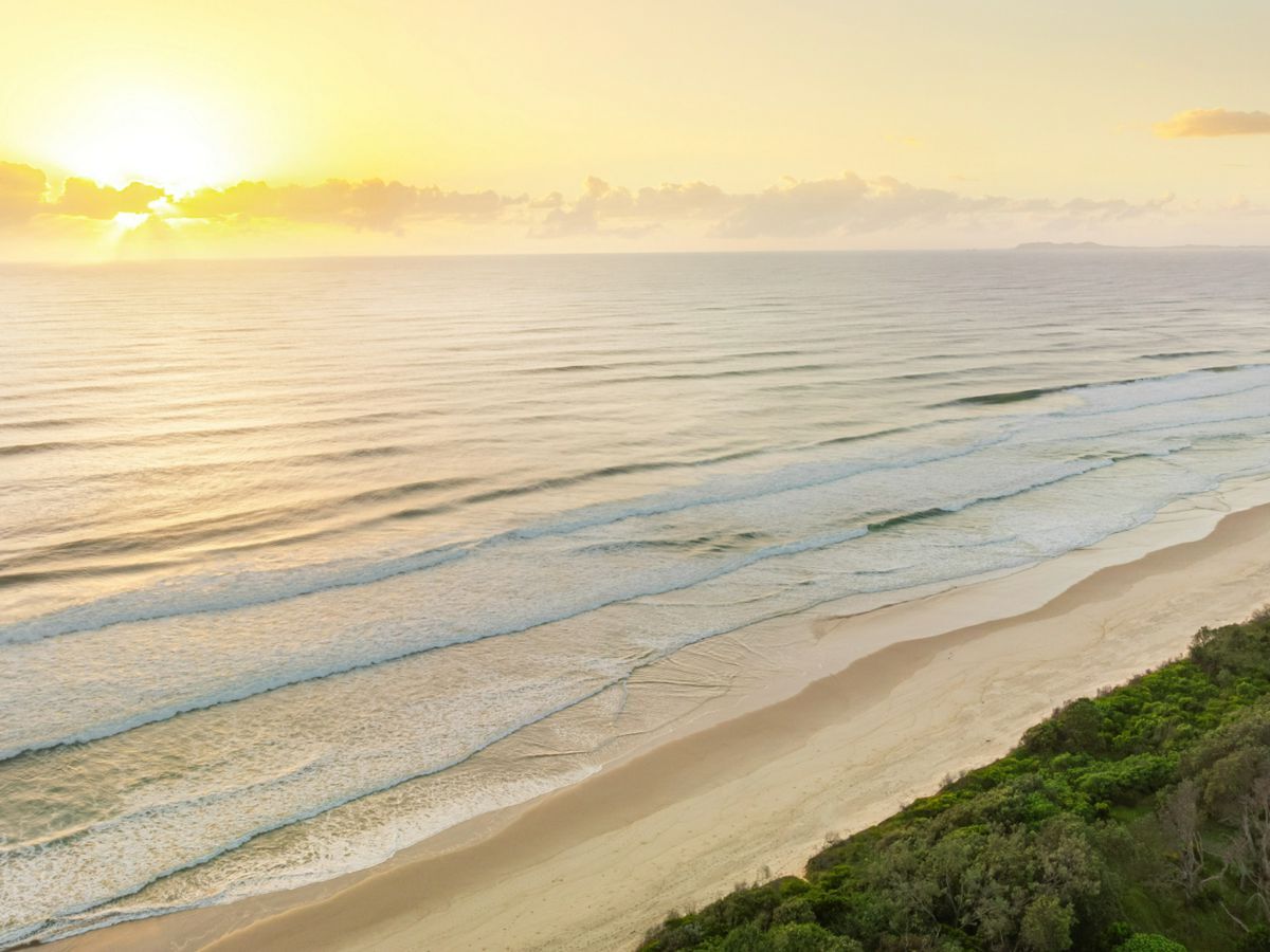 100 Redgate Road, SOUTH GOLDEN BEACH, South Golden Beach - Thumbnail 3
