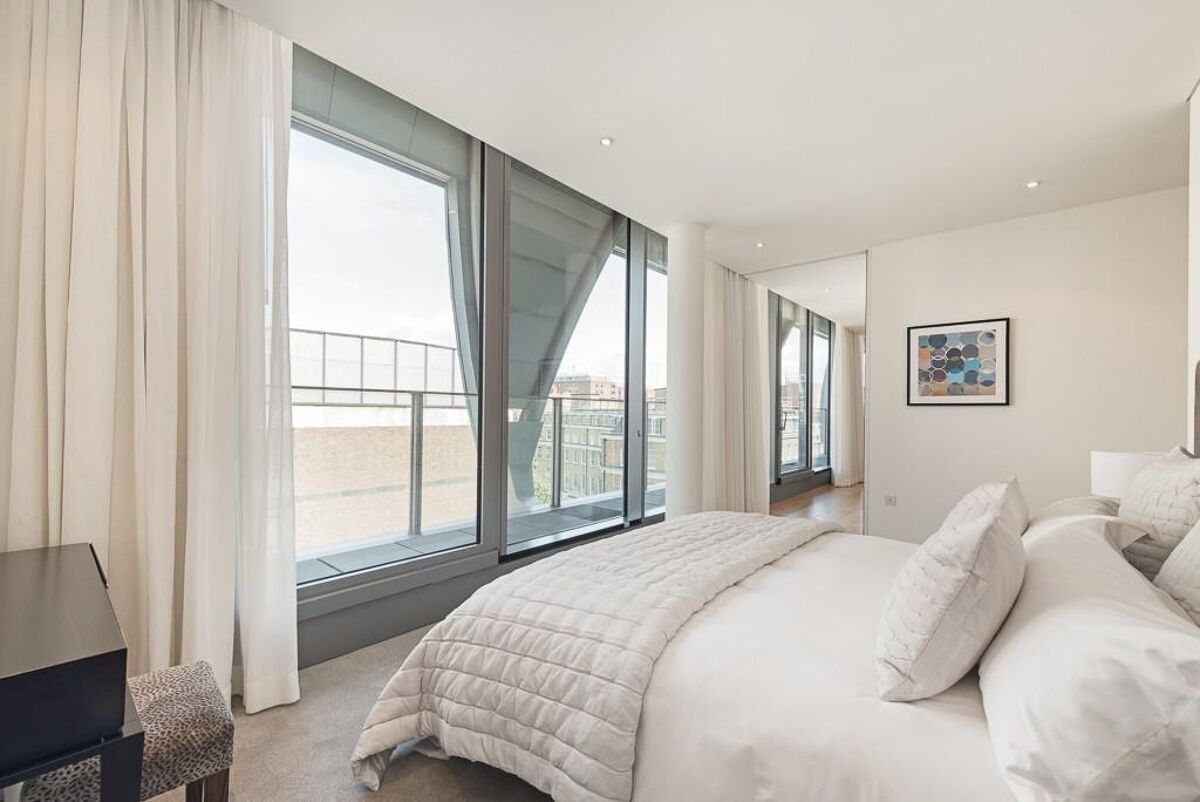 flat to rent in Great Cumberland Place, Marylebone, London, W1H MRQ012071543 Knight Frank flat to rent in Great Cumberland Place, Marylebone, London, W1H MRQ012071543 Knight Frank