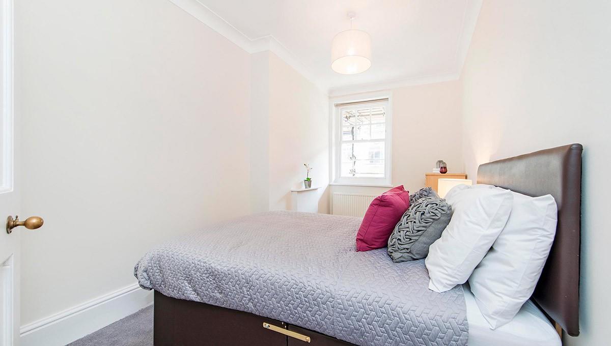 flat to rent in Cecil House, 100 Marylebone High Street, Marylebone